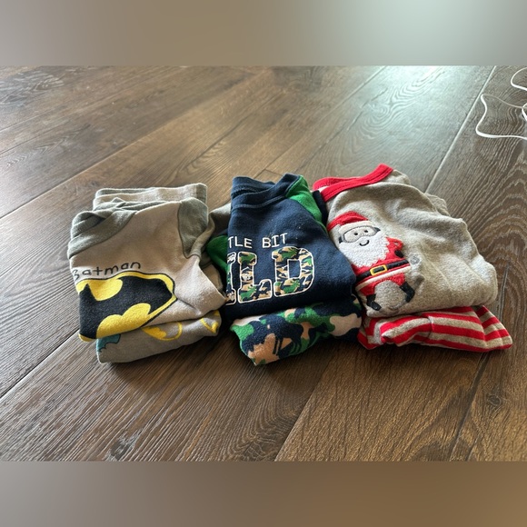 Little boys PJ bundle- 3 pairs - Picture 11 of 12